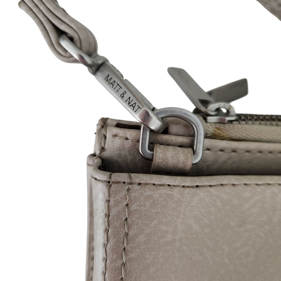MATT & NAT taupe crossbody wallet bag vegan leather - Picture 4 of 14